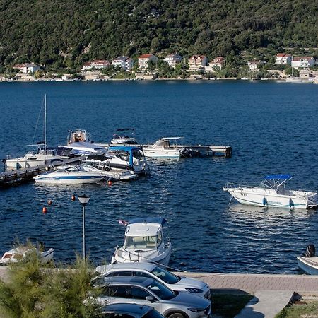 Tomulic Jasna I Miljenko Apartment Supetarska Draga Ngoại thất bức ảnh
