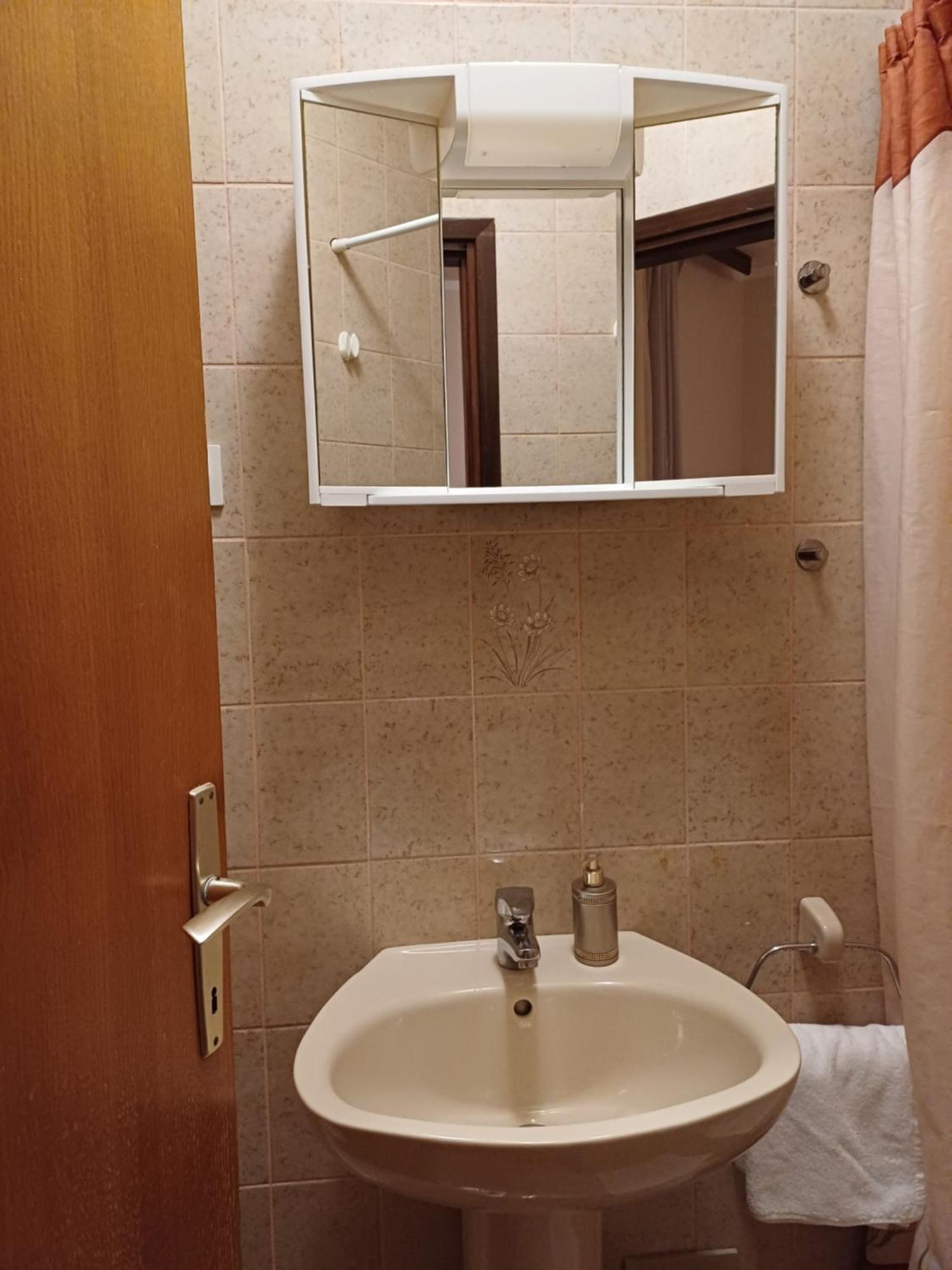 Tomulic Jasna I Miljenko Apartment Supetarska Draga Ngoại thất bức ảnh
