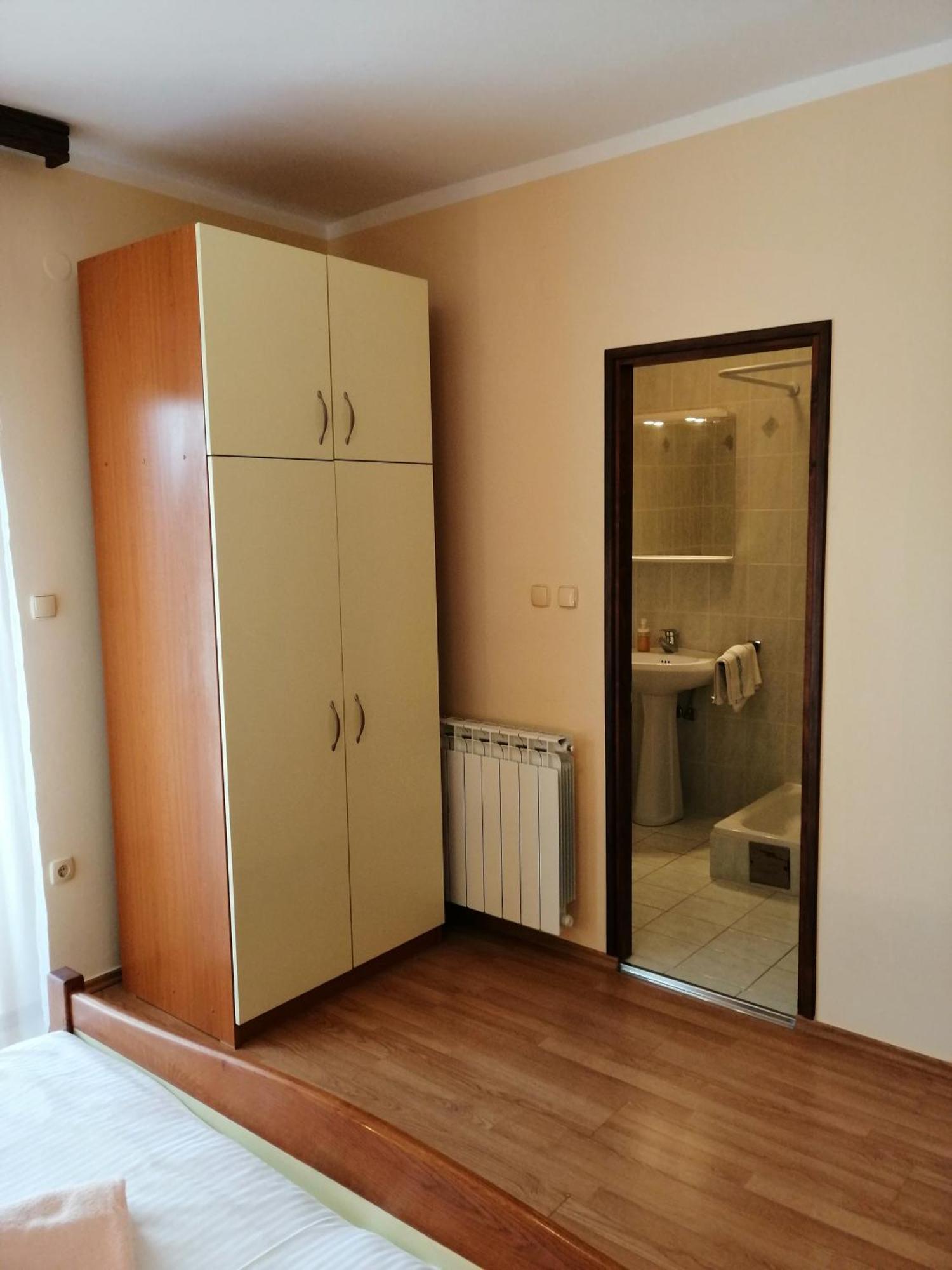 Tomulic Jasna I Miljenko Apartment Supetarska Draga Ngoại thất bức ảnh