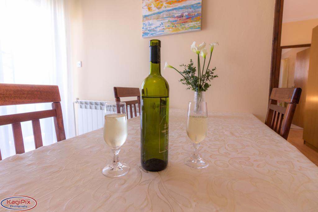 Tomulic Jasna I Miljenko Apartment Supetarska Draga Ngoại thất bức ảnh