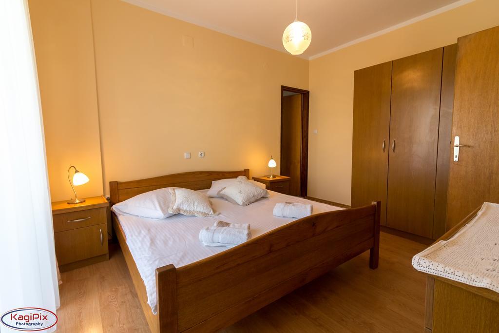 Tomulic Jasna I Miljenko Apartment Supetarska Draga Ngoại thất bức ảnh